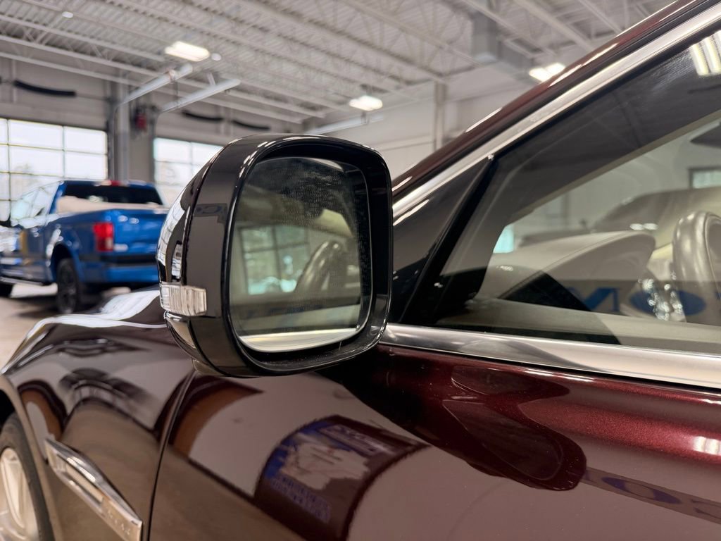 Used 2017 Jaguar XJ L Portfolio image 11