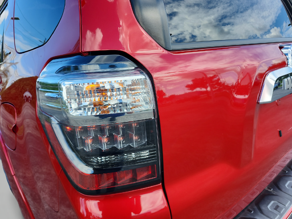 Used 2015 Toyota 4Runner Limited RWD image 15