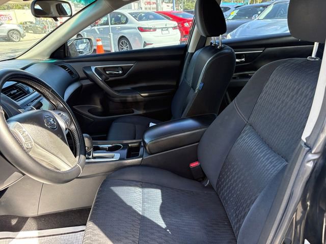 Used 2017 Nissan Altima 2.5 SV image 14