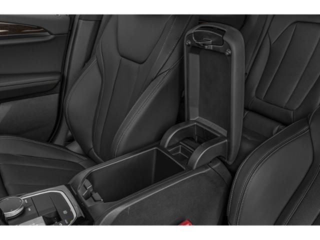 Certified 2025 BMW X4 xDrive30i image 17