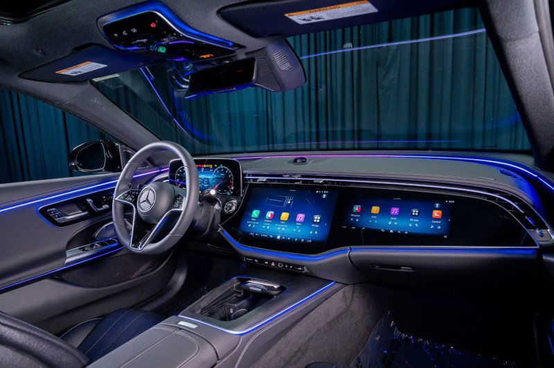 New 2026 Mercedes-Benz E 350 Sedan image 4