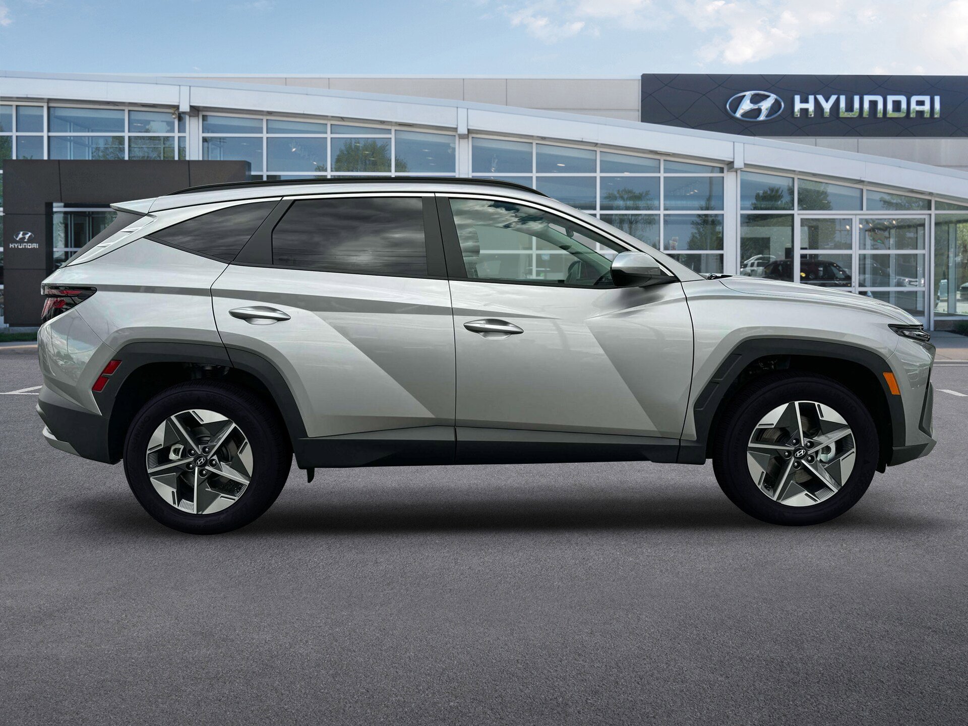 New 2026 Hyundai Tucson SEL Plus AWD/4WD image 9