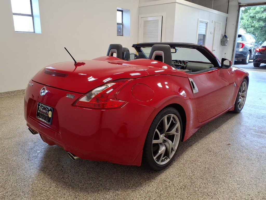 Used 2014 Nissan 370Z Touring Roadster w/ Sport Pkg w/ Sport Package RWD image 24