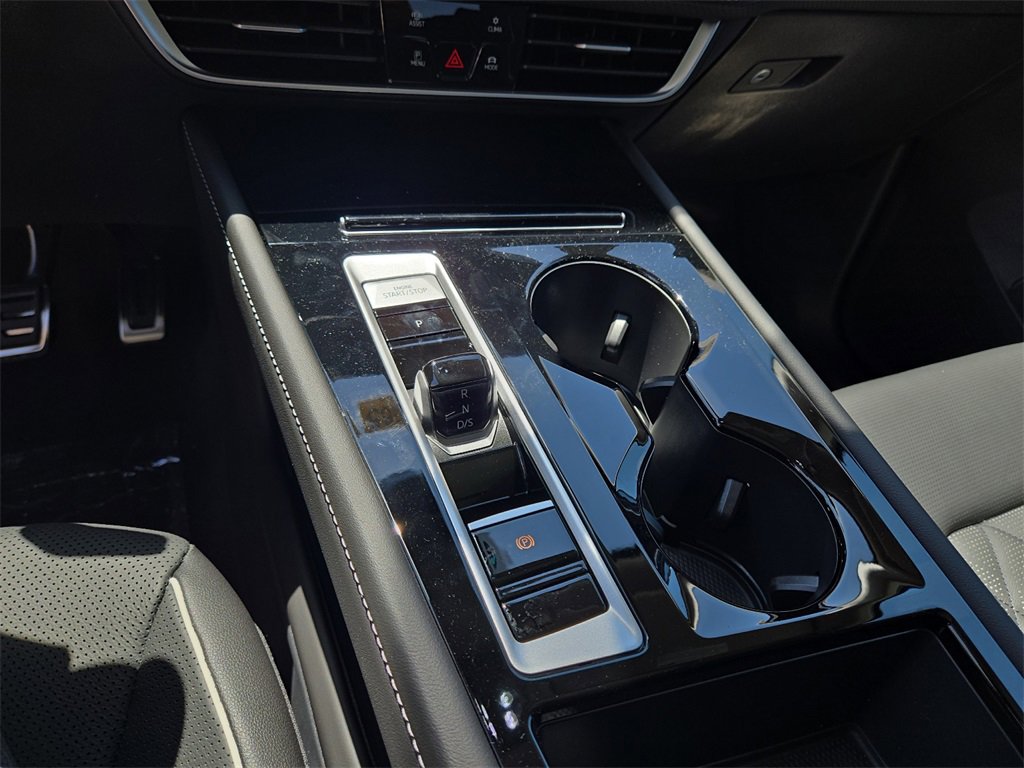 New 2025 Volkswagen Atlas SEL Premium R-Line image 24