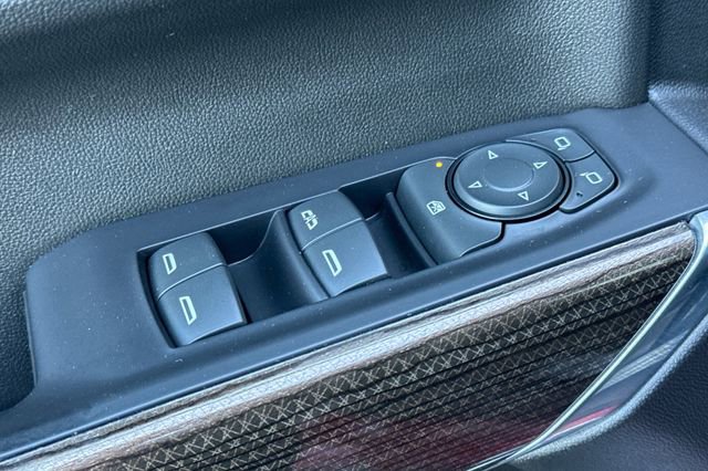 Used 2021 Chevrolet Silverado 1500 RST image 12