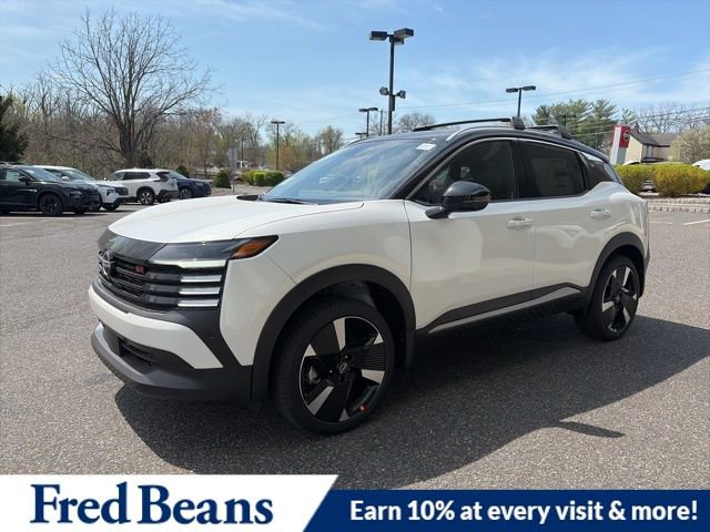 New 2026 Nissan Kicks SR w/ SR Premium Package image 3