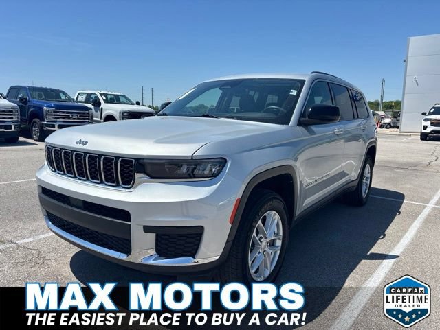 Used 2023 Jeep Grand Cherokee L Laredo w/ Luxury Tech Group I AWD/4WD image 11