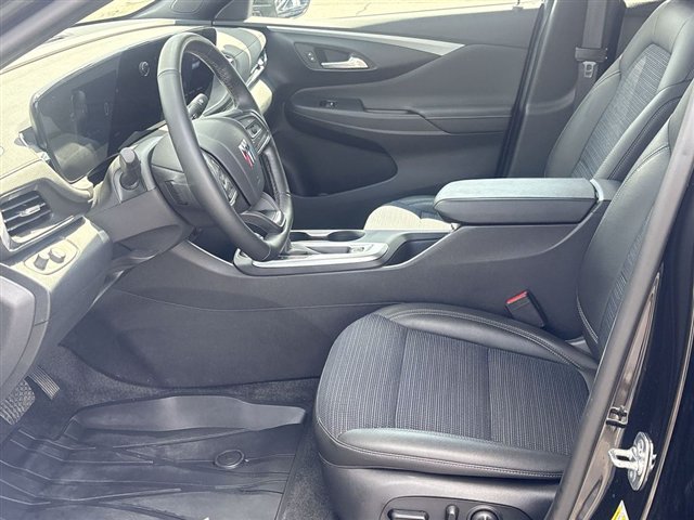 Used 2024 Buick Envista Sport Touring w/ Convenience I Package FWD image 18