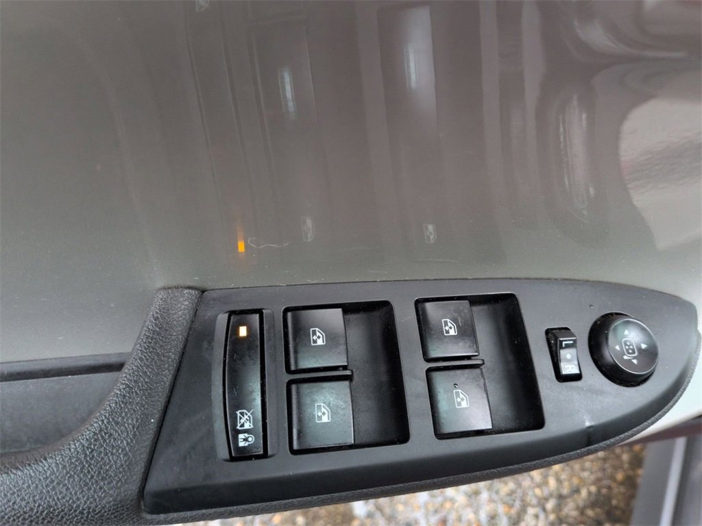 Used 2015 Chevrolet Volt Base image 15