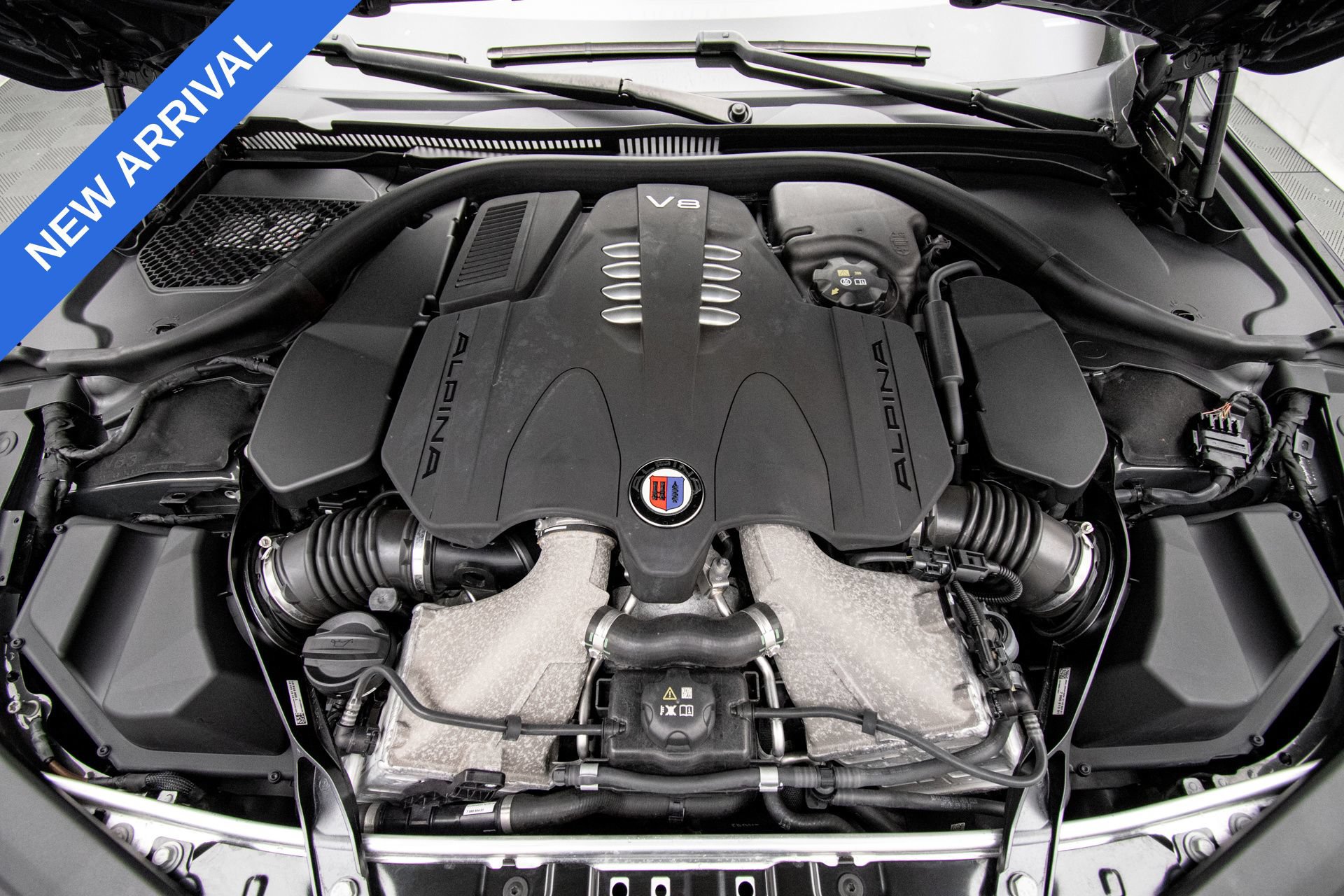 Used 2024 BMW ALPINA B8 xDrive Gran Coupe AWD/4WD image 45