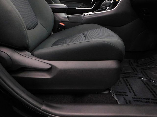 Used 2024 Toyota RAV4 LE image 33