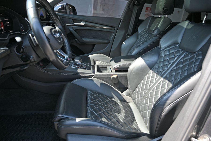 Used 2020 Audi SQ5 Premium Plus w/ Premium Plus Package AWD/4WD image 17