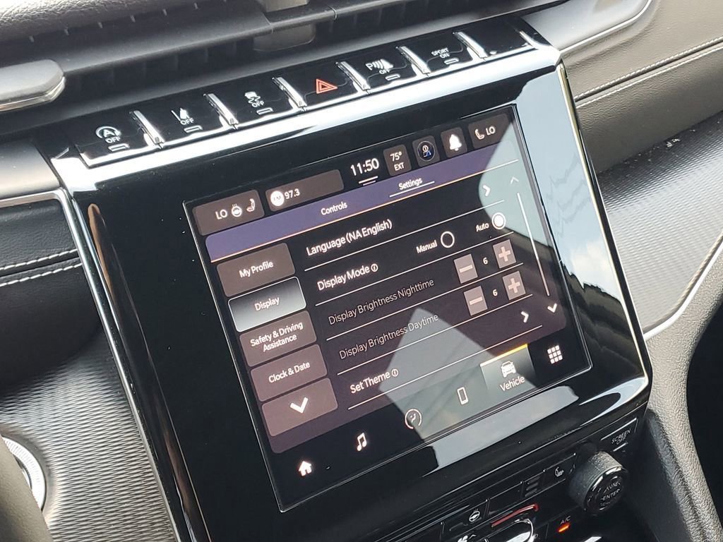 Used 2024 Jeep Grand Cherokee L Laredo AWD/4WD image 29