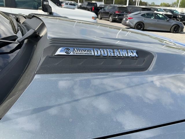 Used 2024 Chevrolet Silverado 3500 High Country w/ High Country Premium Package image 10