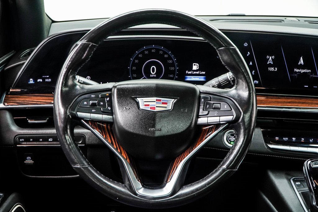 Used 2021 Cadillac Escalade Premium Luxury image 18