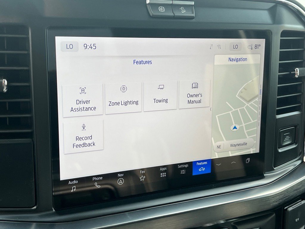 New 2025 Ford F250 Lariat w/ Black Appearance Package image 17