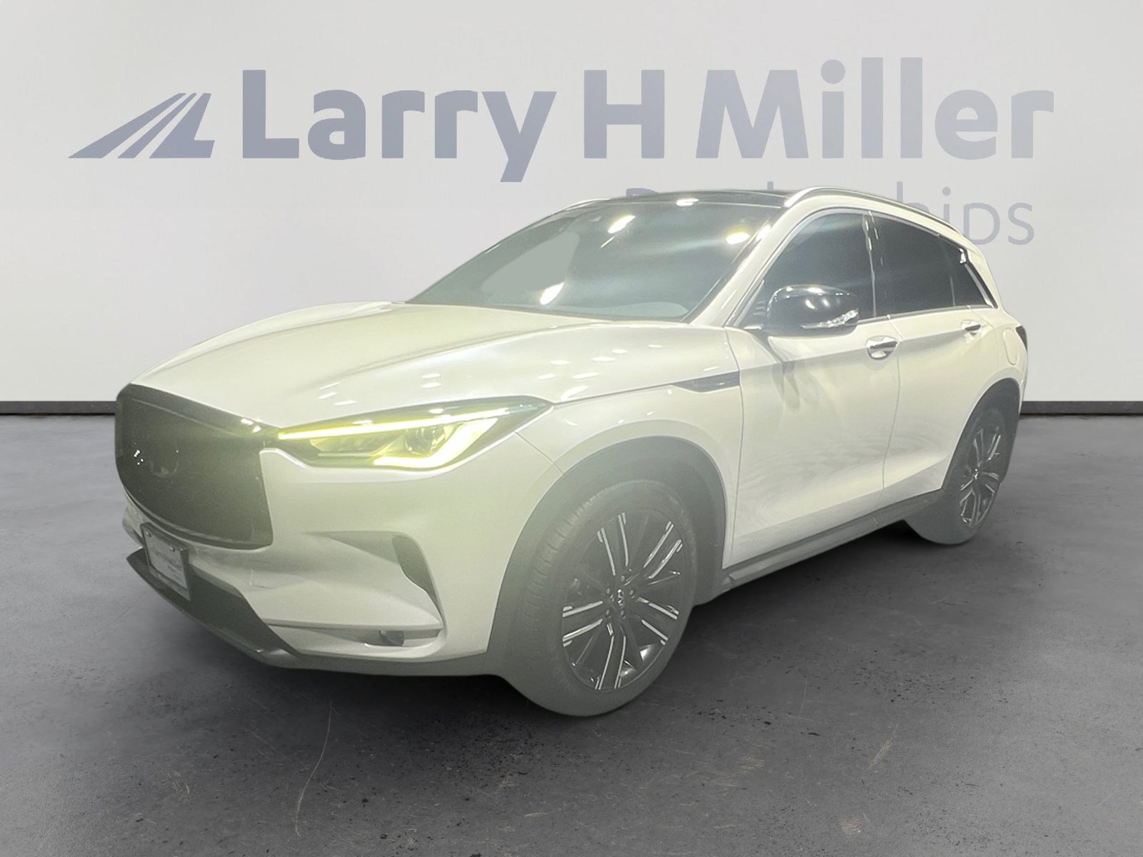 Used 2021 INFINITI QX50 Luxe w/ Appearance Package