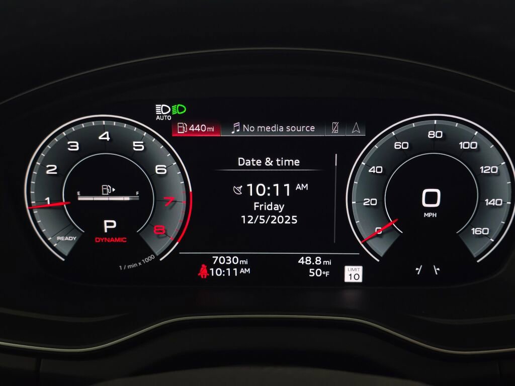 Certified 2025 Audi Q5 2.0T Premium Plus image 38