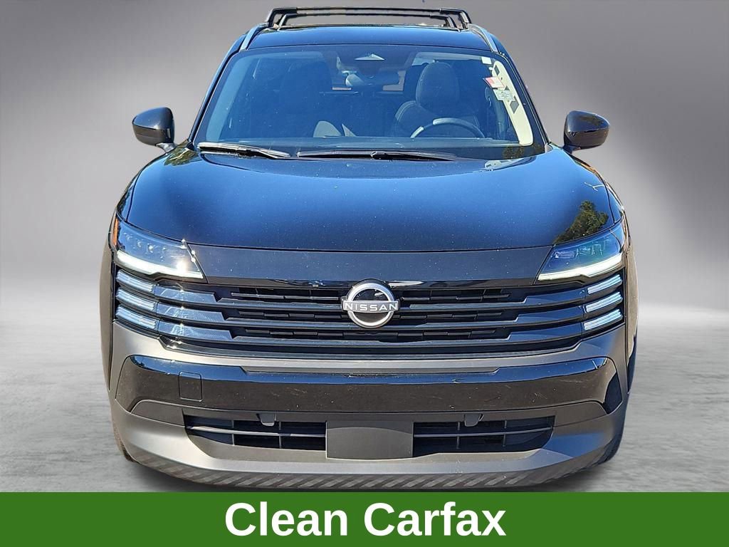 Used 2025 Nissan Kicks SV w/ SV Premium Package image 2