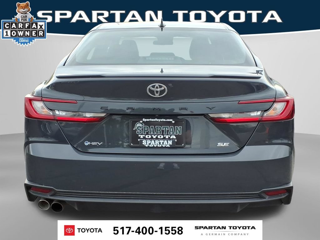 Used 2025 Toyota Camry SE FWD image 8