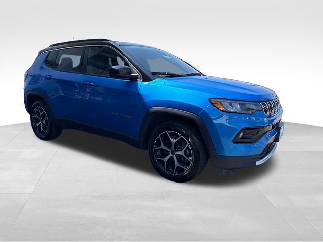 Used 2025 Jeep Compass Limited AWD/4WD image 7