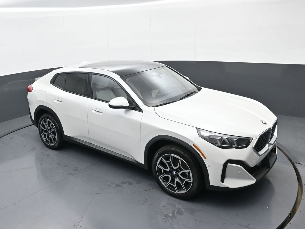 New 2026 BMW X2 xDrive28i w/ Technology Package AWD/4WD image 30