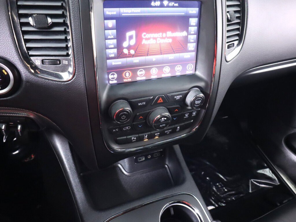 Used 2019 Dodge Durango R/T w/ Technology Group AWD/4WD image 16