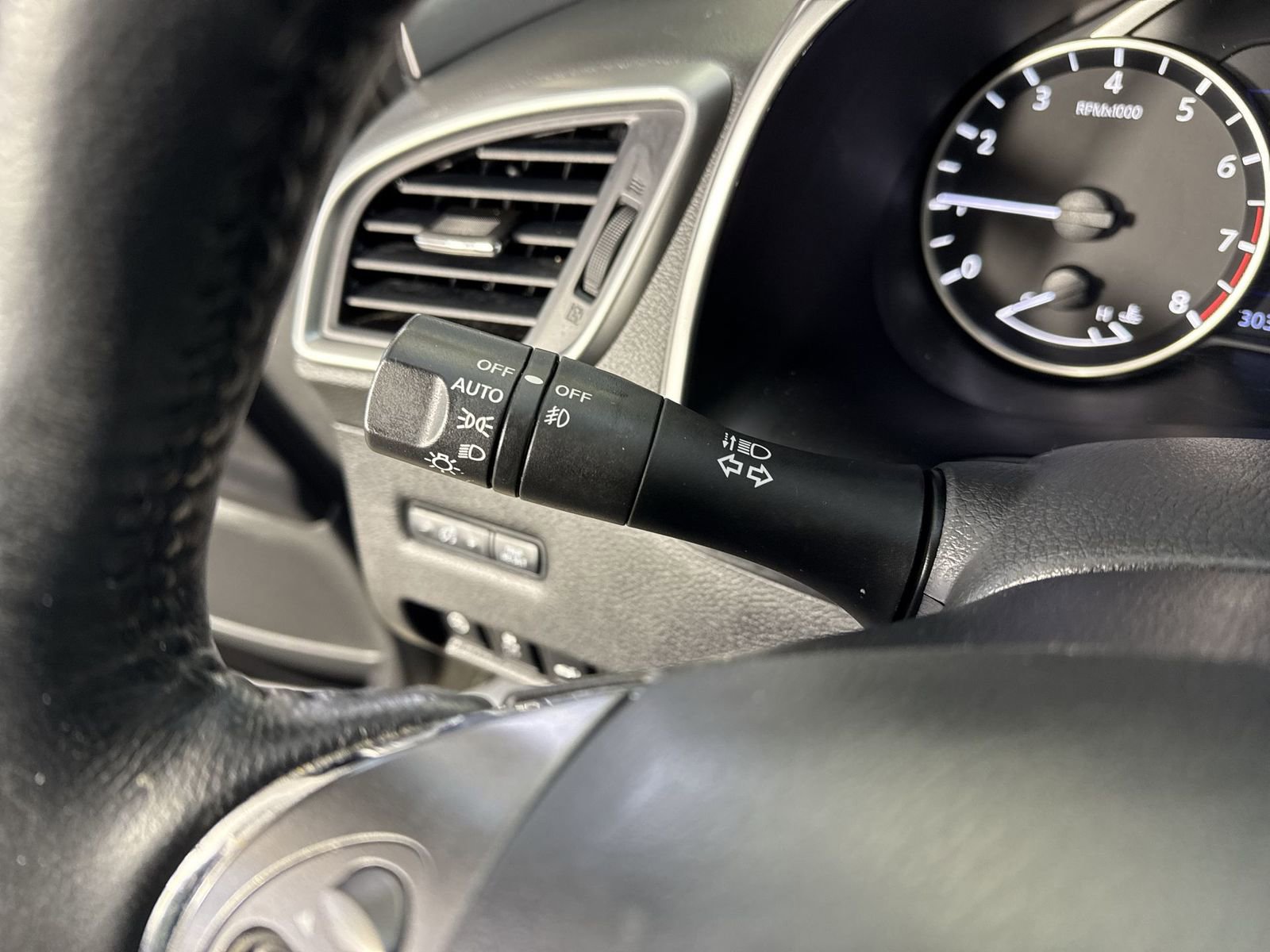 Certified 2023 Nissan Murano SL w/ SL Moonroof Package image 18