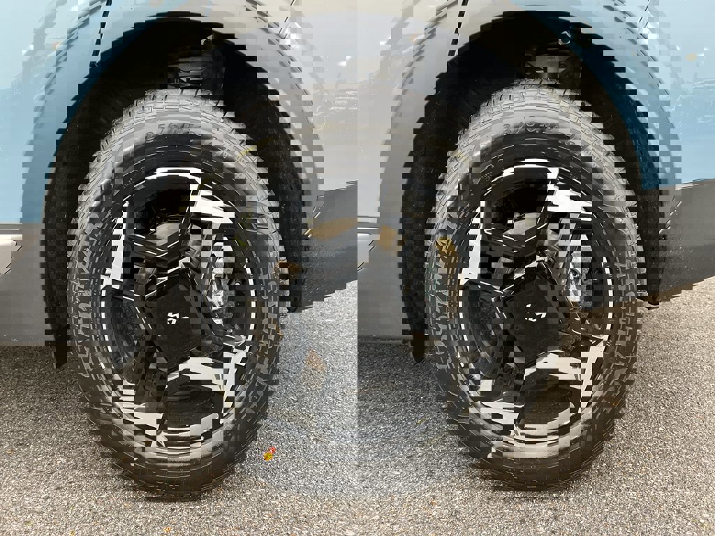 New 2026 Kia Sportage EX w/ EX Panoramic Sunroof Package image 9