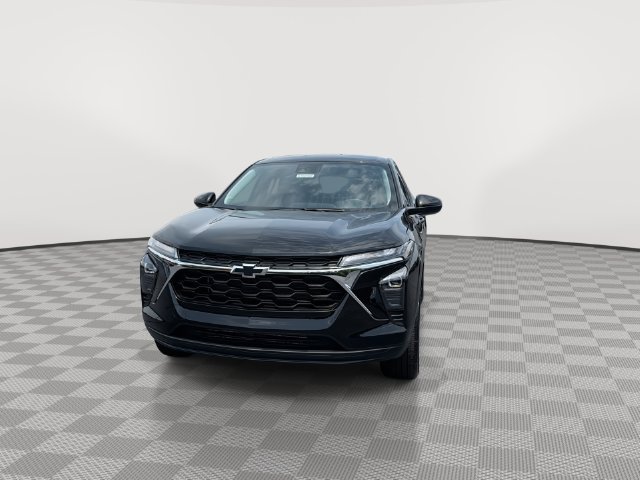 New 2026 Chevrolet Trax LS w/ LS Convenience Package FWD image 4