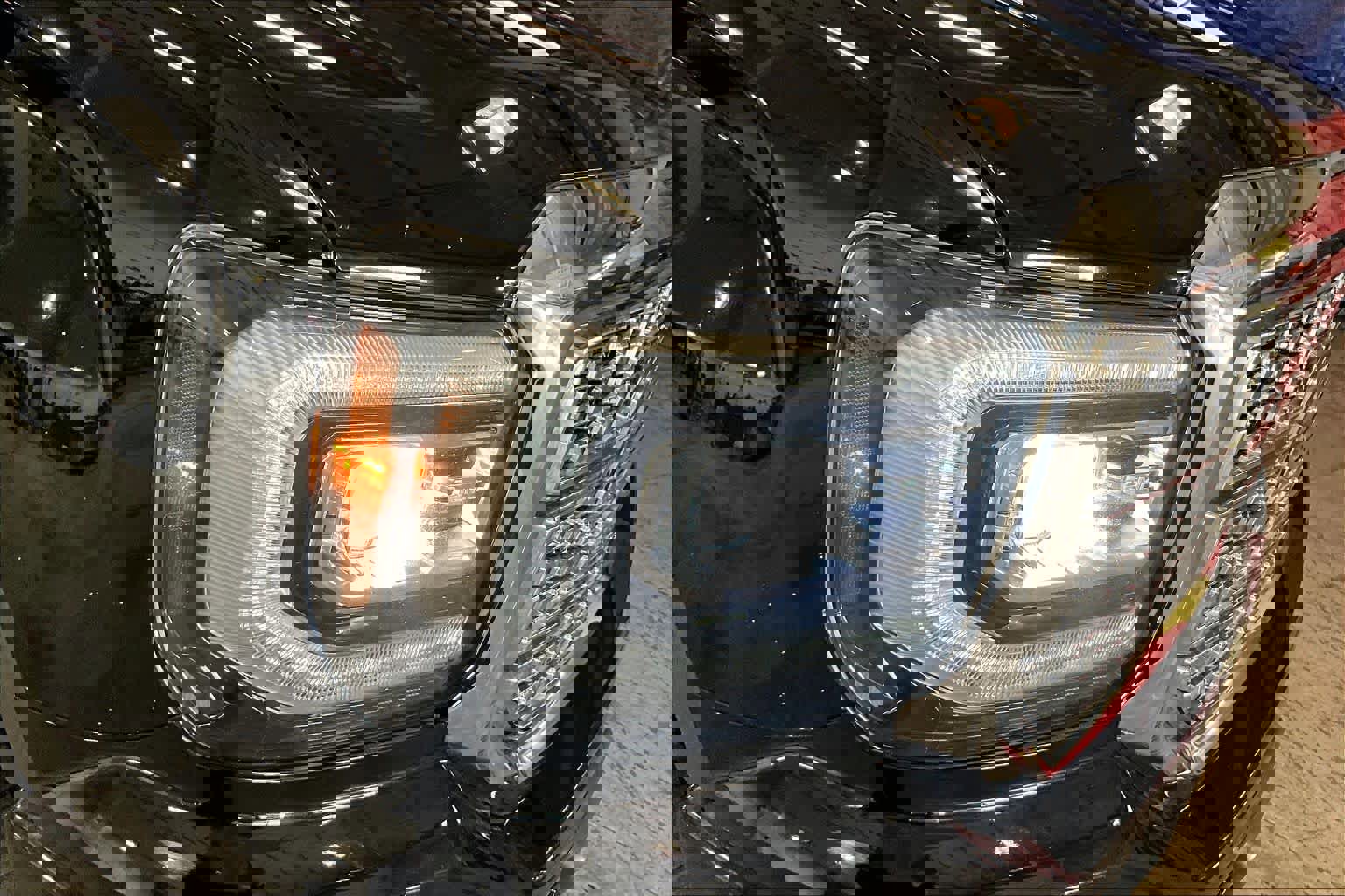 Used 2018 GMC Sierra 1500 Denali w/ Denali Ultimate Package image 27