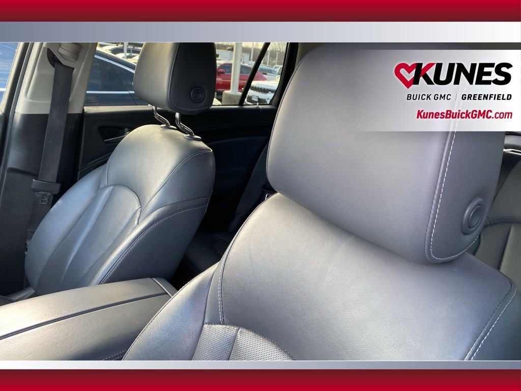 Used 2019 Buick Envision Essence image 19
