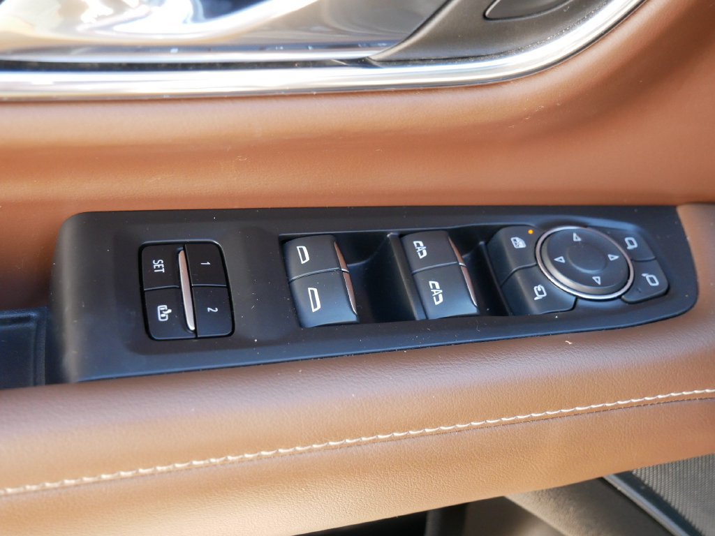 Used 2023 Chevrolet Suburban High Country AWD/4WD image 20