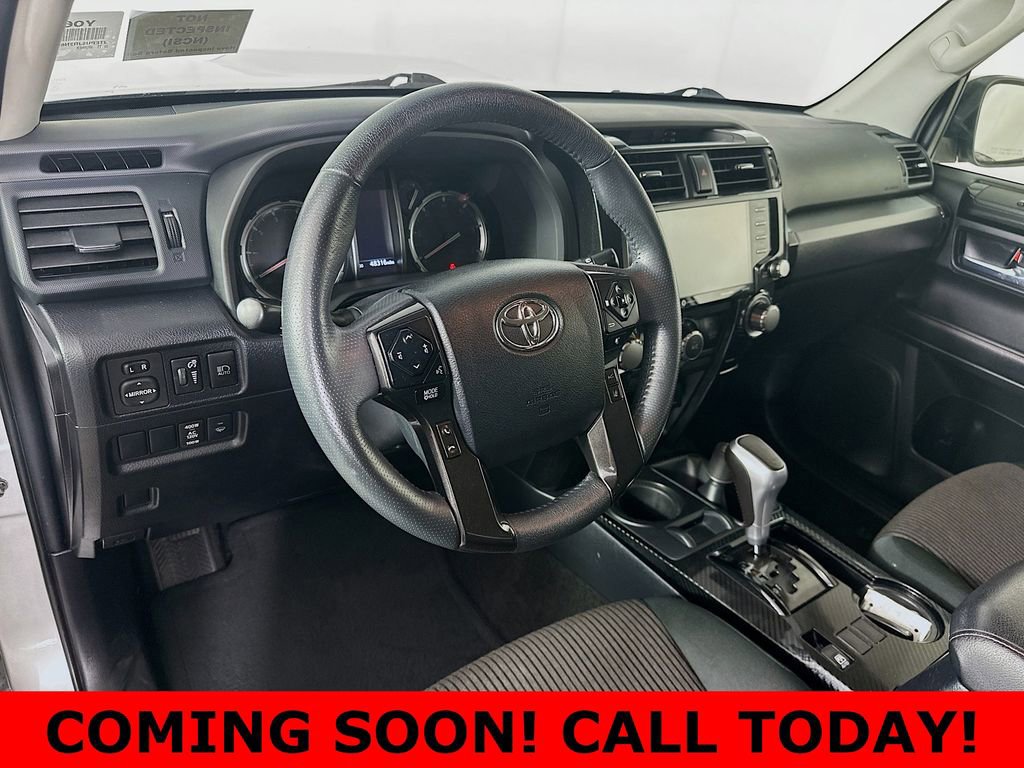 Used 2022 Toyota 4Runner TRD Off-Road image 31