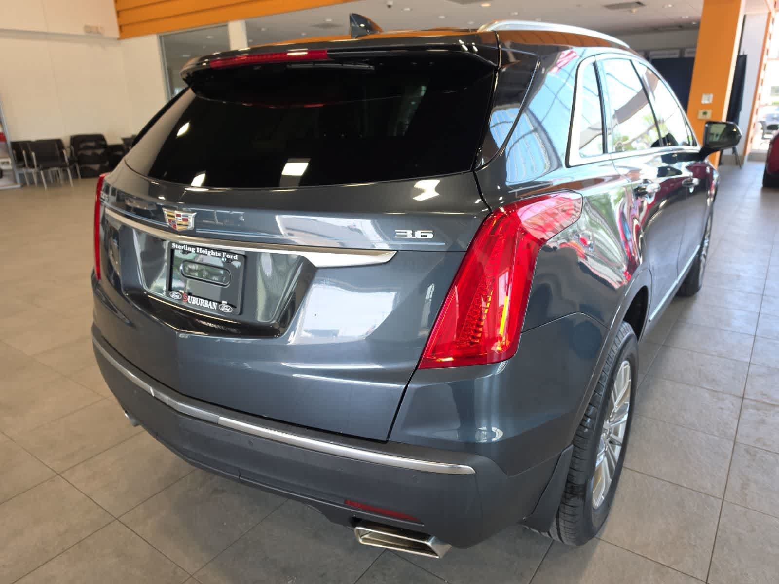 Used 2019 Cadillac XT5 Luxury FWD image 8