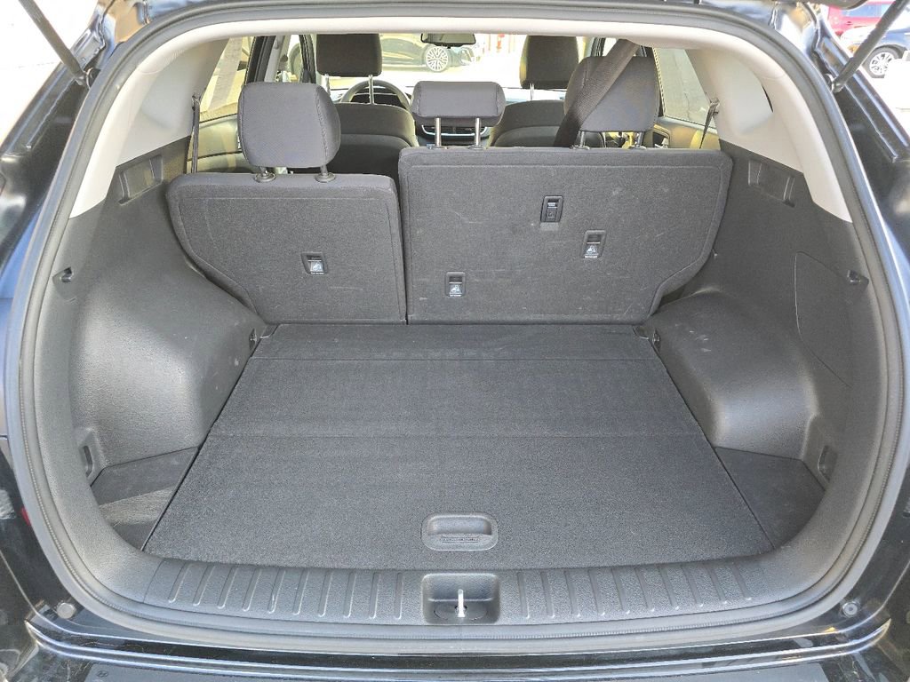 Used 2021 Hyundai Tucson SEL w/ Cargo Package image 18