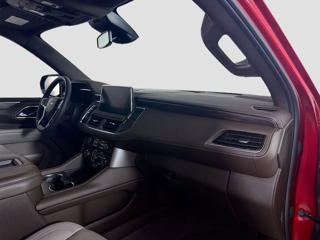 Used 2024 Chevrolet Tahoe LT w/ LT Signature Plus Package image 21