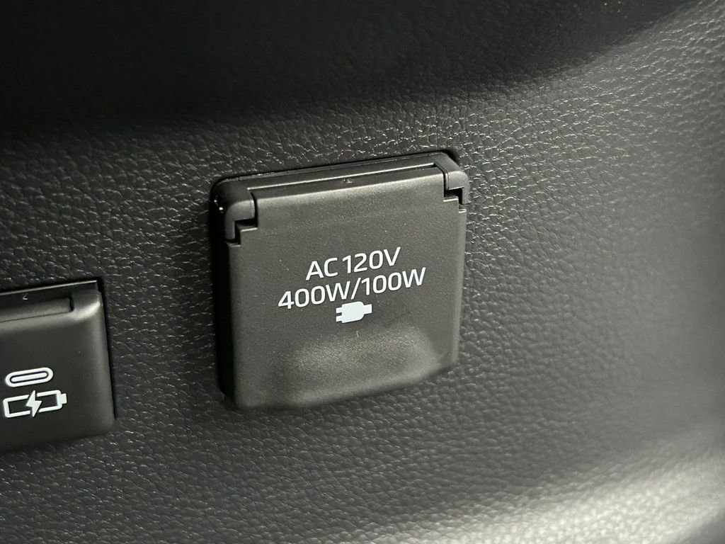 New 2026 Toyota Tundra Platinum image 25