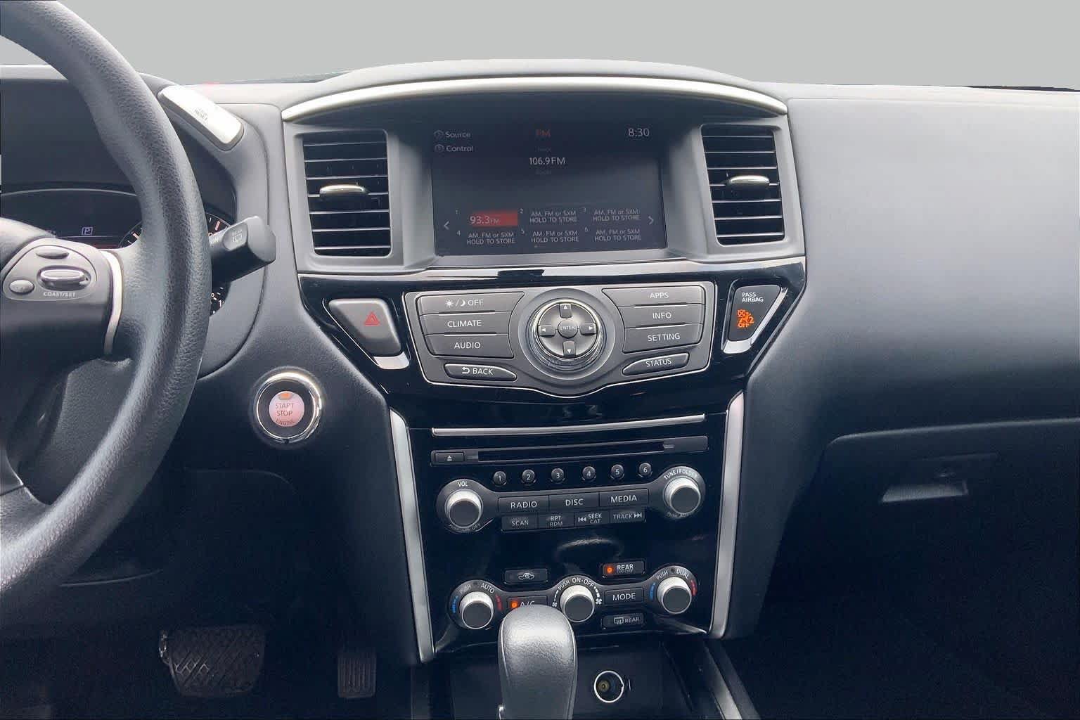 Used 2017 Nissan Pathfinder S FWD image 7