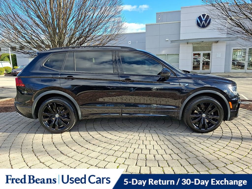Used 2021 Volkswagen Tiguan SE R-Line image 8
