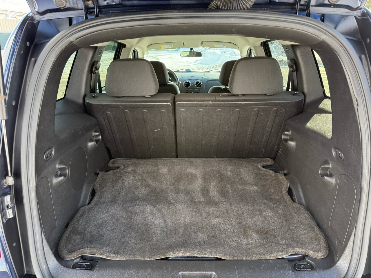 Used 2011 Chevrolet HHR LT image 20