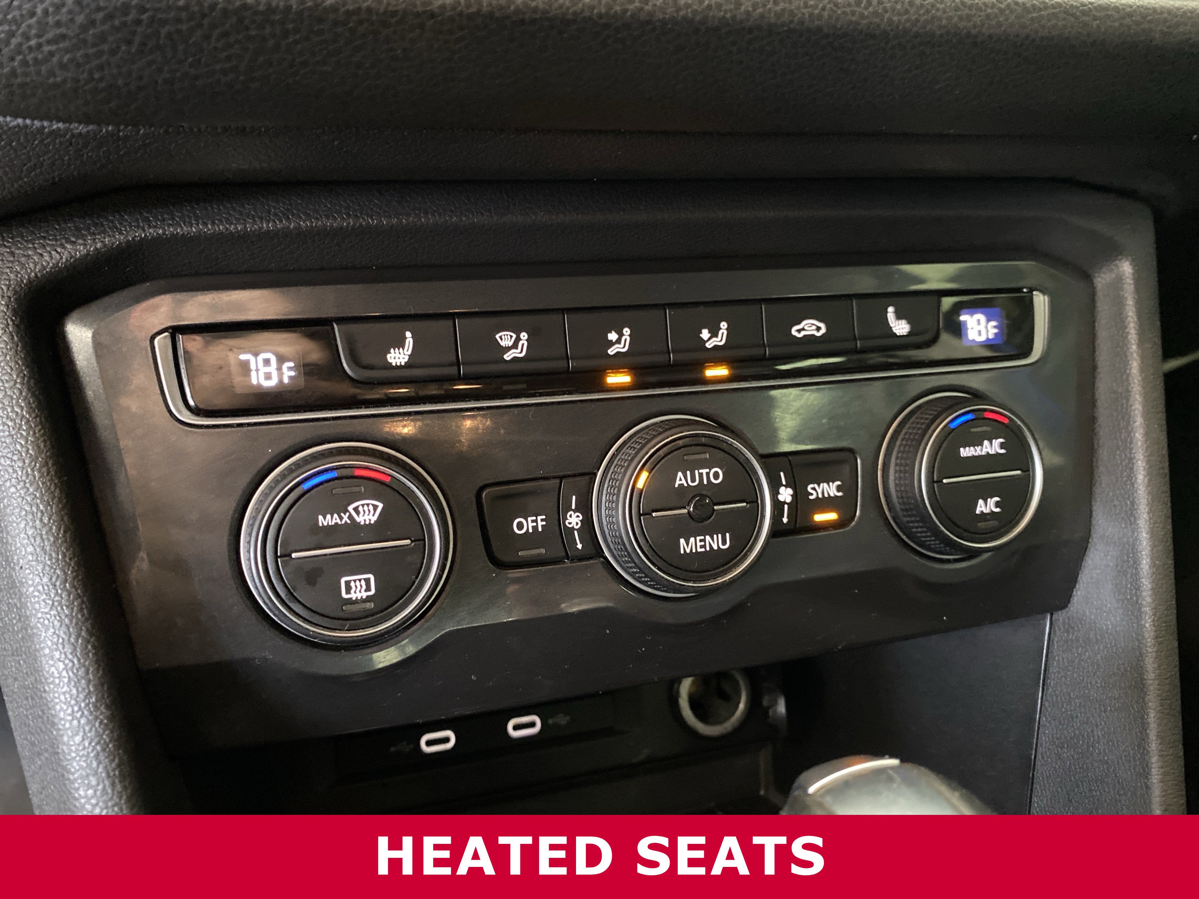 Used 2021 Volkswagen Tiguan SE image 15