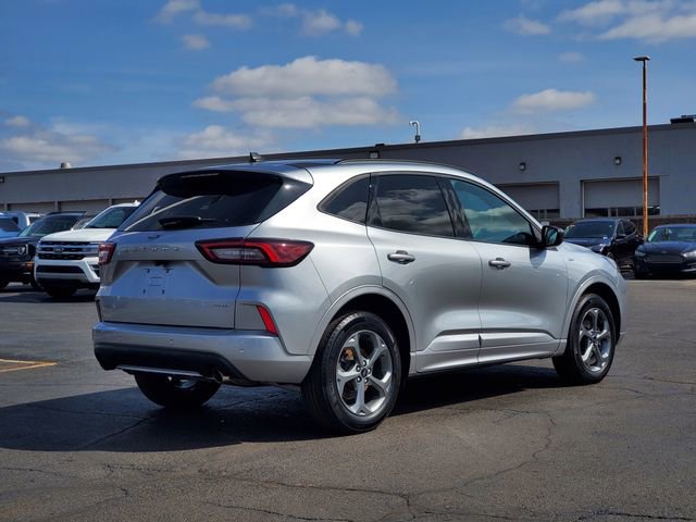 Used 2023 Ford Escape ST-Line w/ Tech Pack #1 image 3