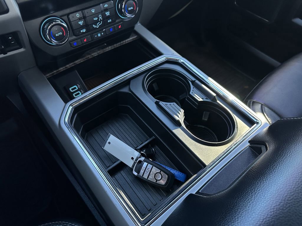 Used 2019 Ford F250 Lariat w/ Lariat Ultimate Package image 31