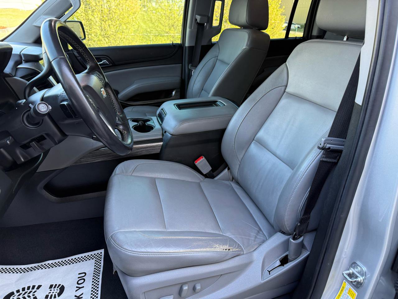 Used 2019 Chevrolet Suburban LT image 20