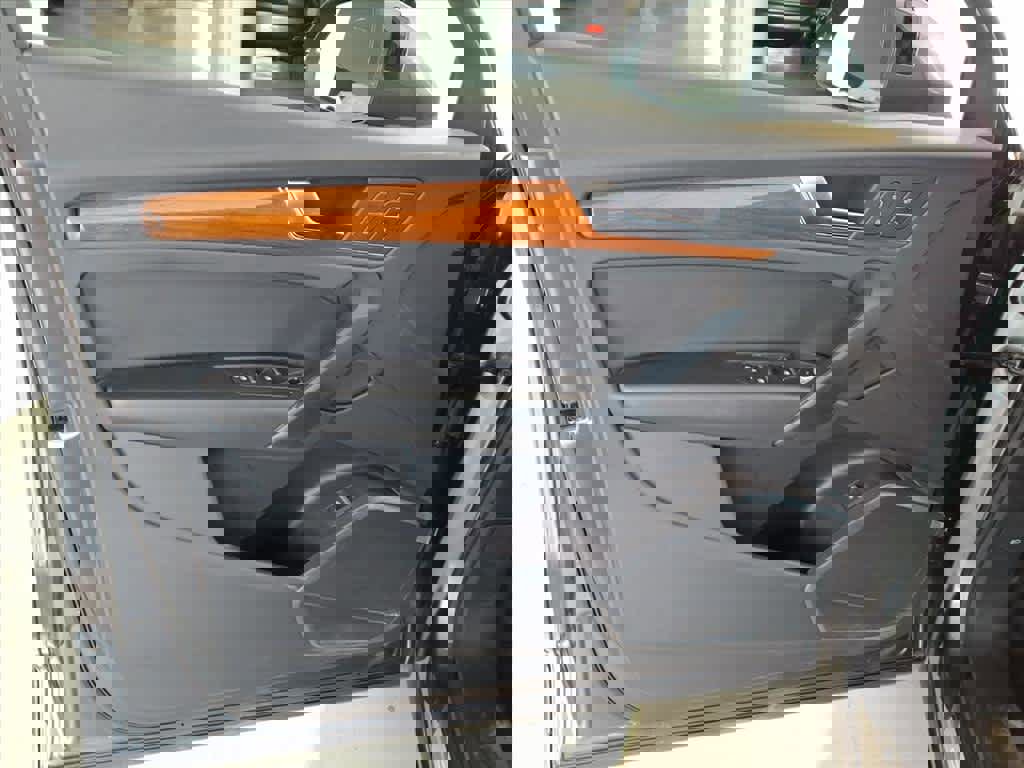 Certified 2023 Audi Q5 2.0T Premium w/ Convenience Package image 10