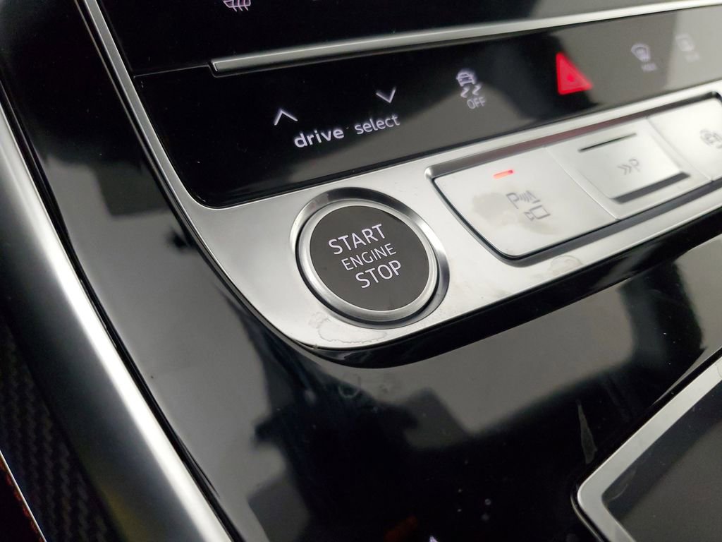 New 2026 Audi Q8 Prestige image 32