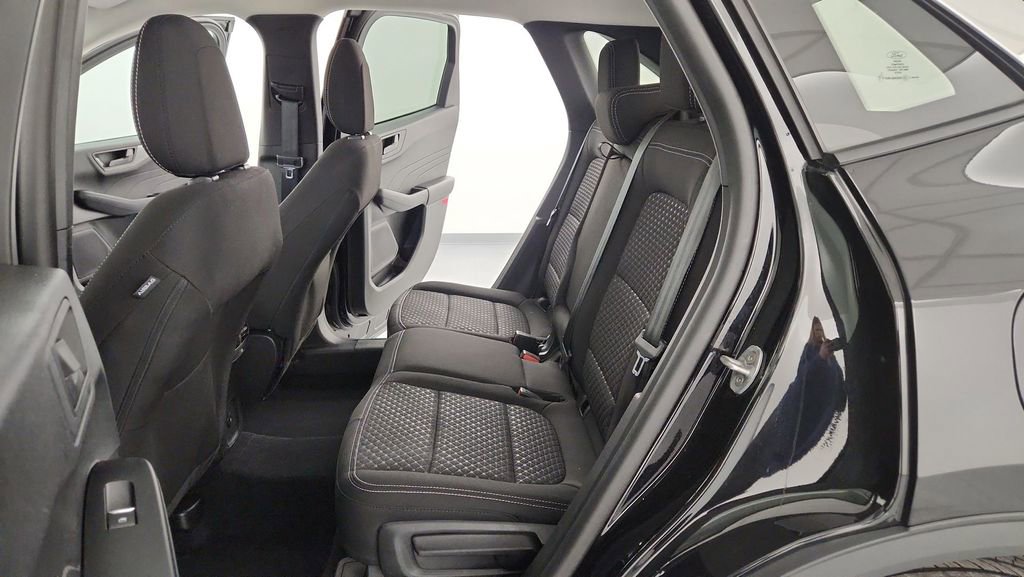 Used 2023 Ford Escape Active image 28