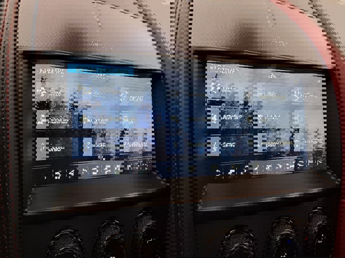 Used 2021 Jaguar F-TYPE Convertible image 39