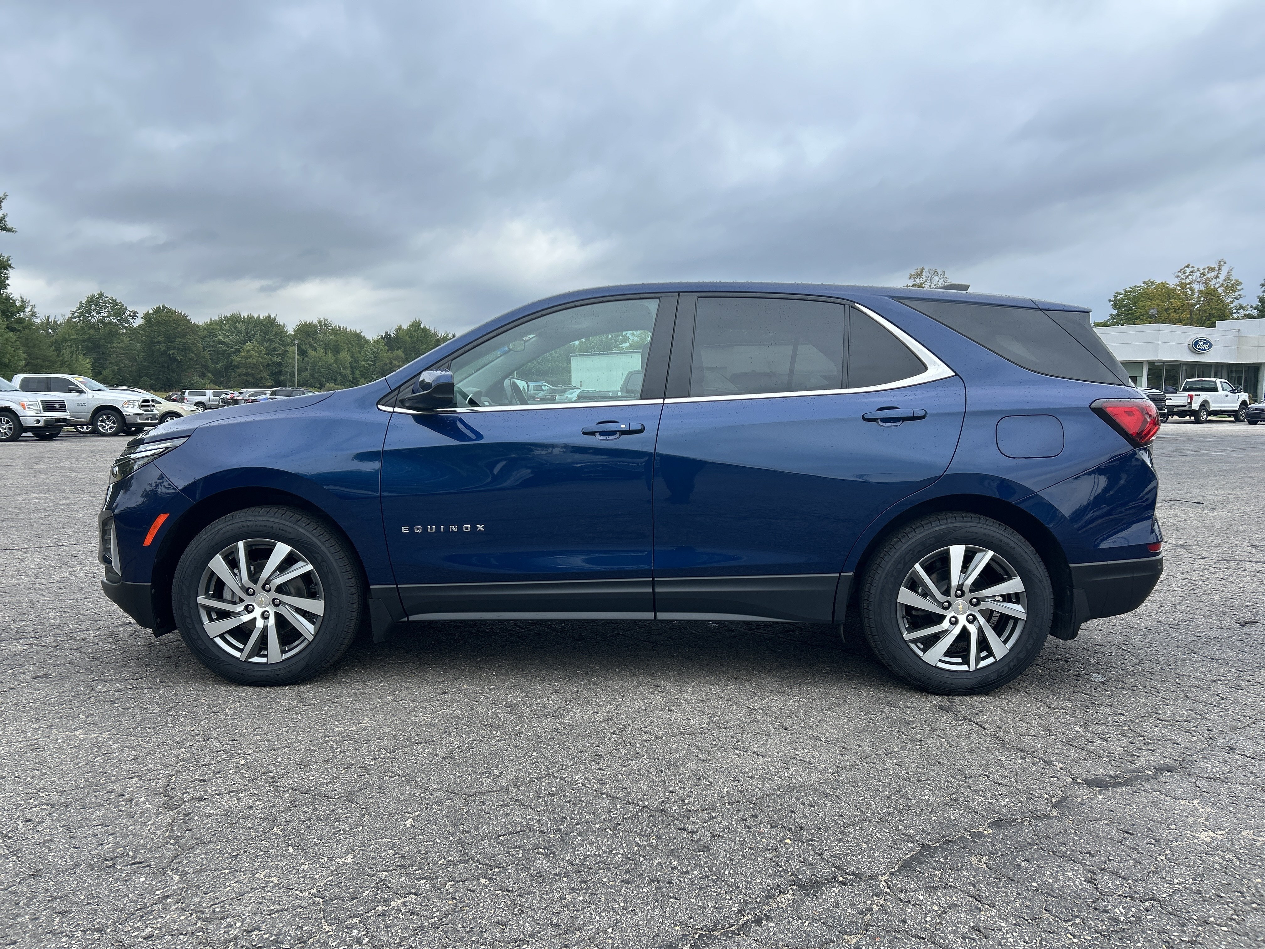 Used 2022 Chevrolet Equinox LT AWD/4WD image 6